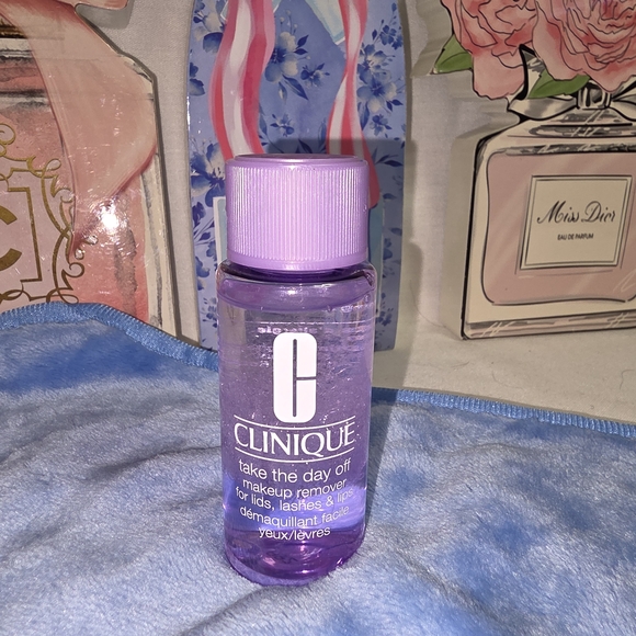 Clinique Other - Clinique Take The Day Off Makeup Remover